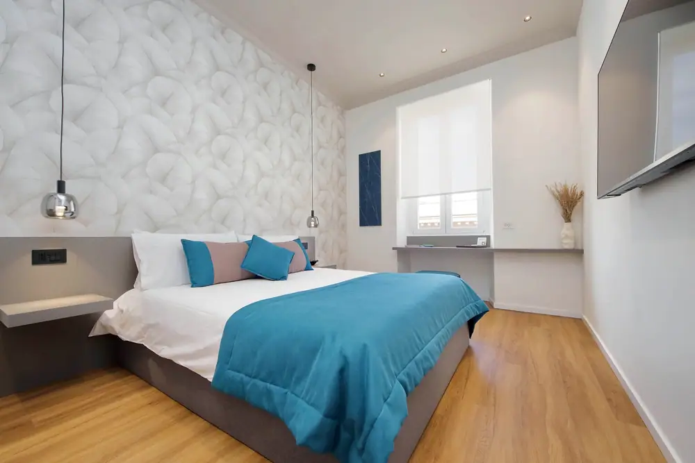 Suite con letto matrimoniale e bagno privato